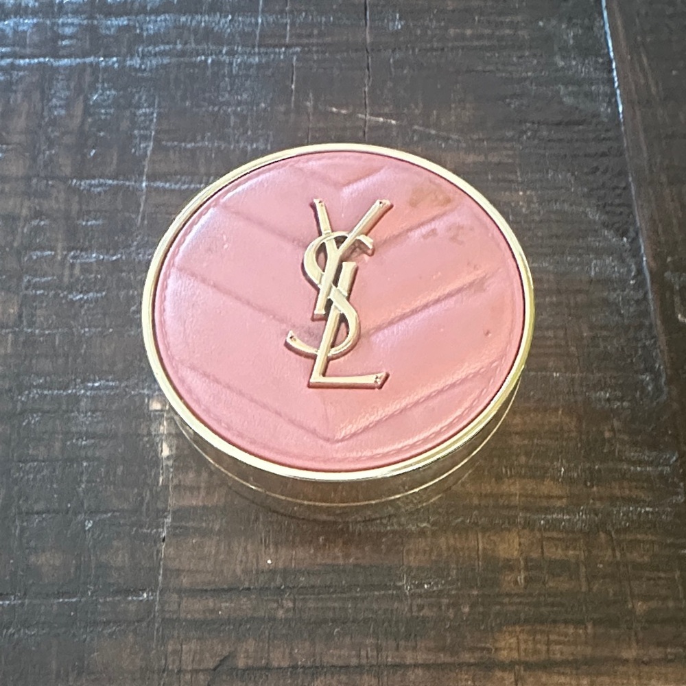 Yves Saint Laurent make me blush